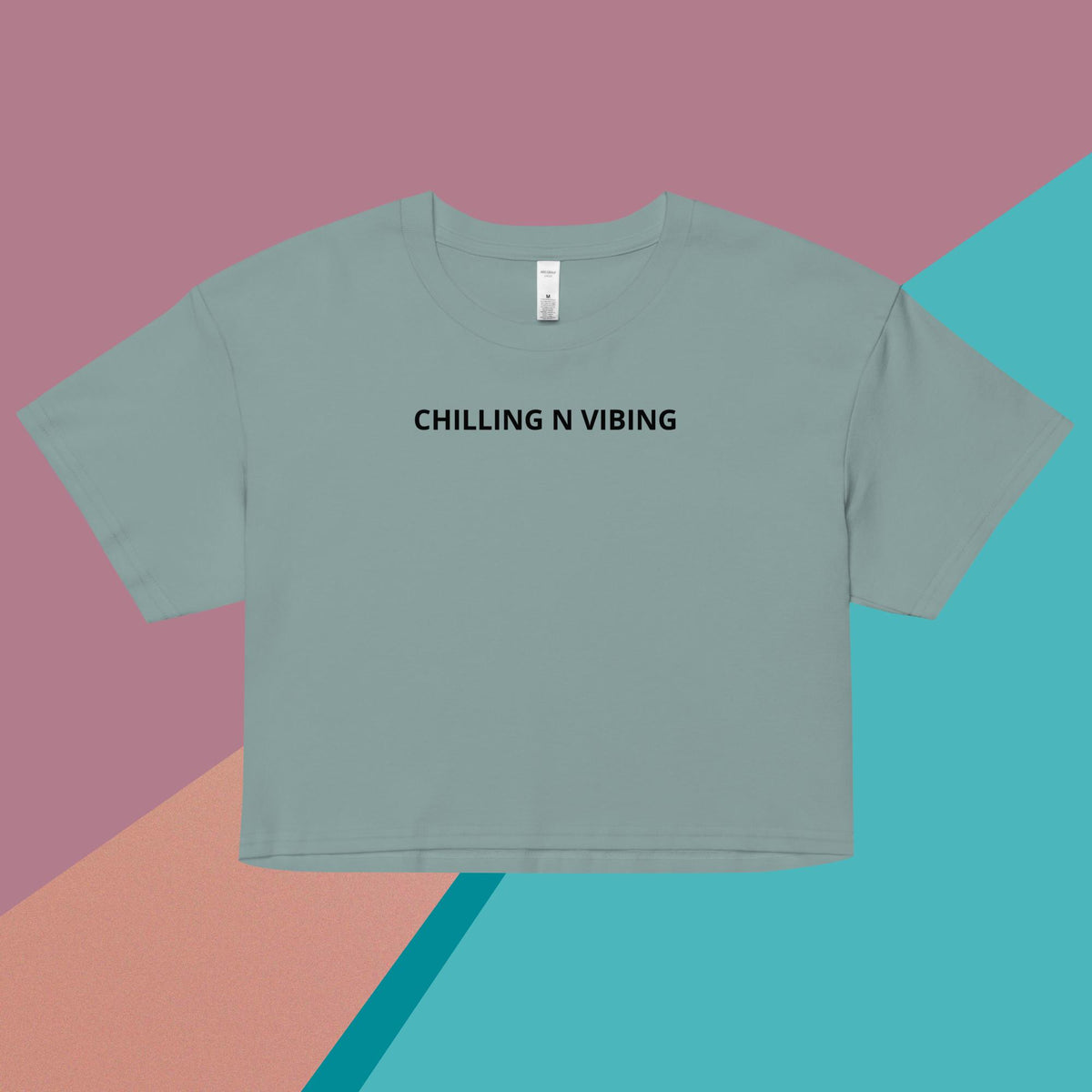 Women’s Chilling n Vibing Crop Top - CHILLING N VIBING 😎