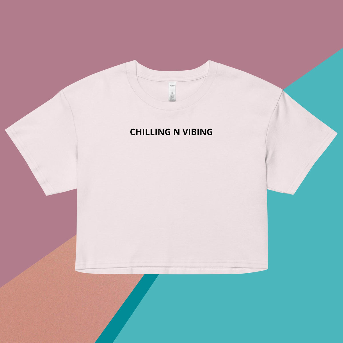 Women’s Chilling n Vibing Crop Top - CHILLING N VIBING 😎
